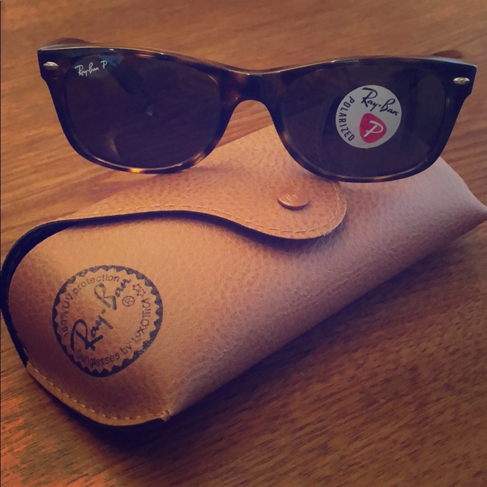 Ray-Ban New Wayfarer Tortoise Green Polarized NIB